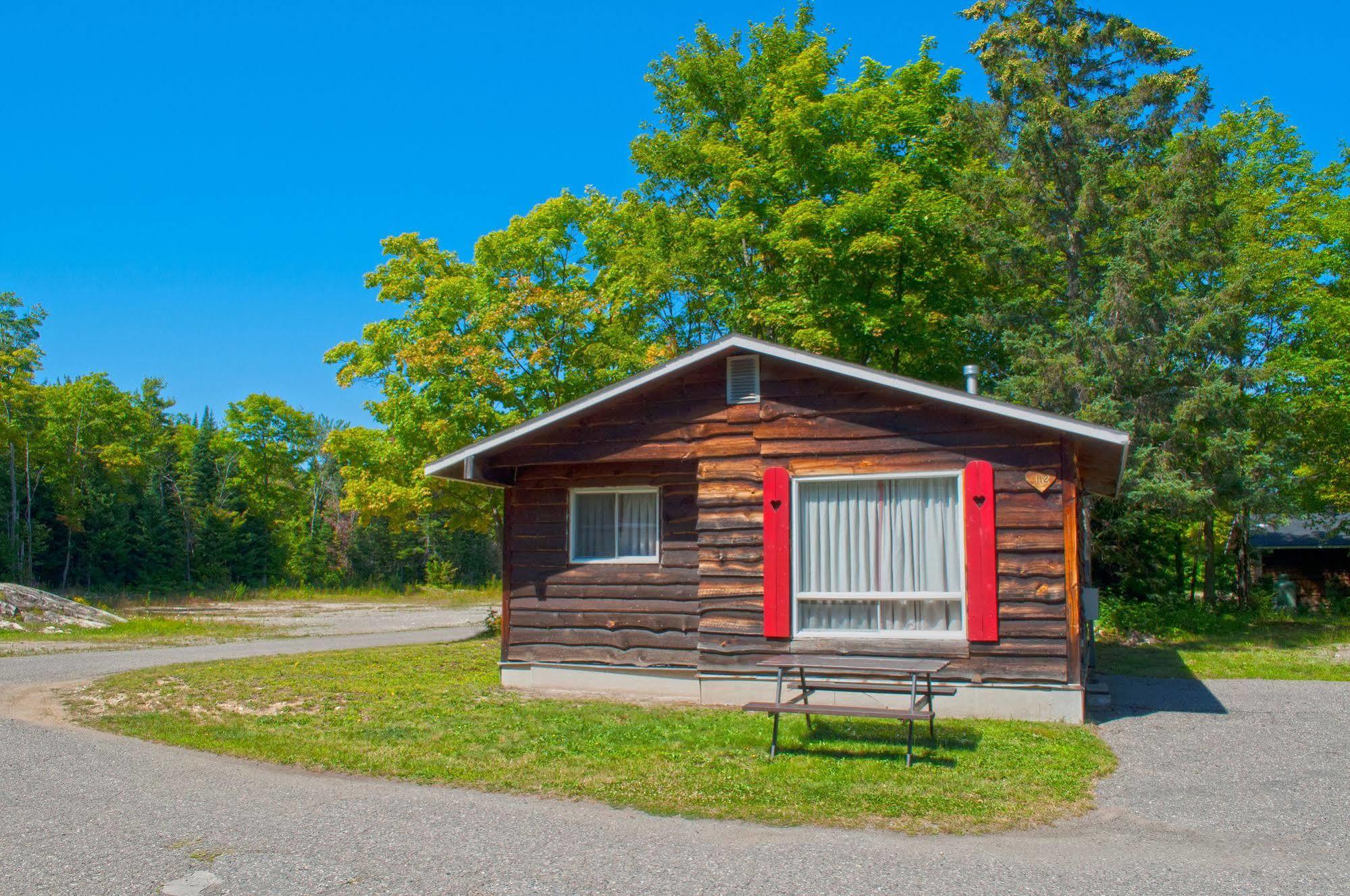 Glenview Cottages Sault Ste. Marie Exteriör bild